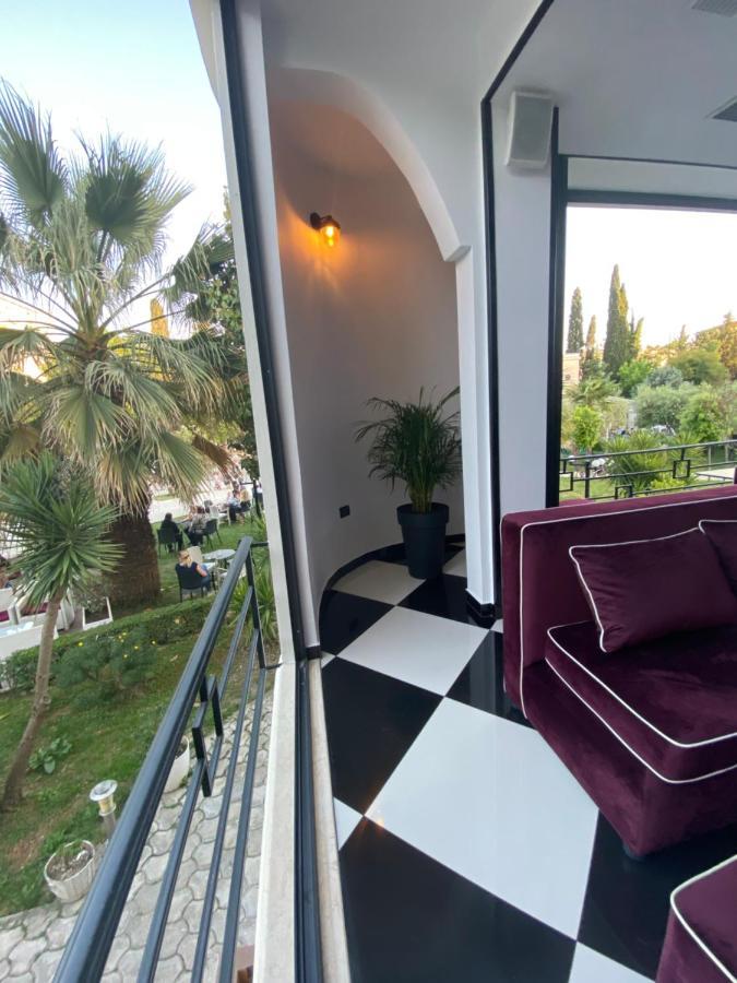 Garden Boutique Hotel Elbasan Eksteriør billede