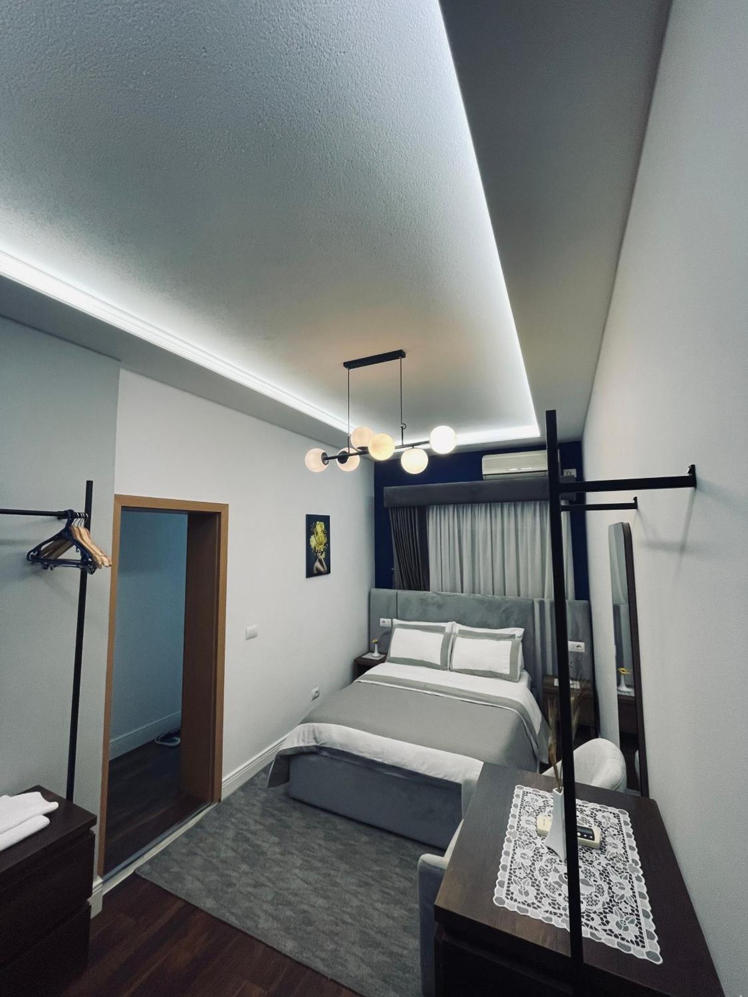 Garden Boutique Hotel Elbasan Eksteriør billede