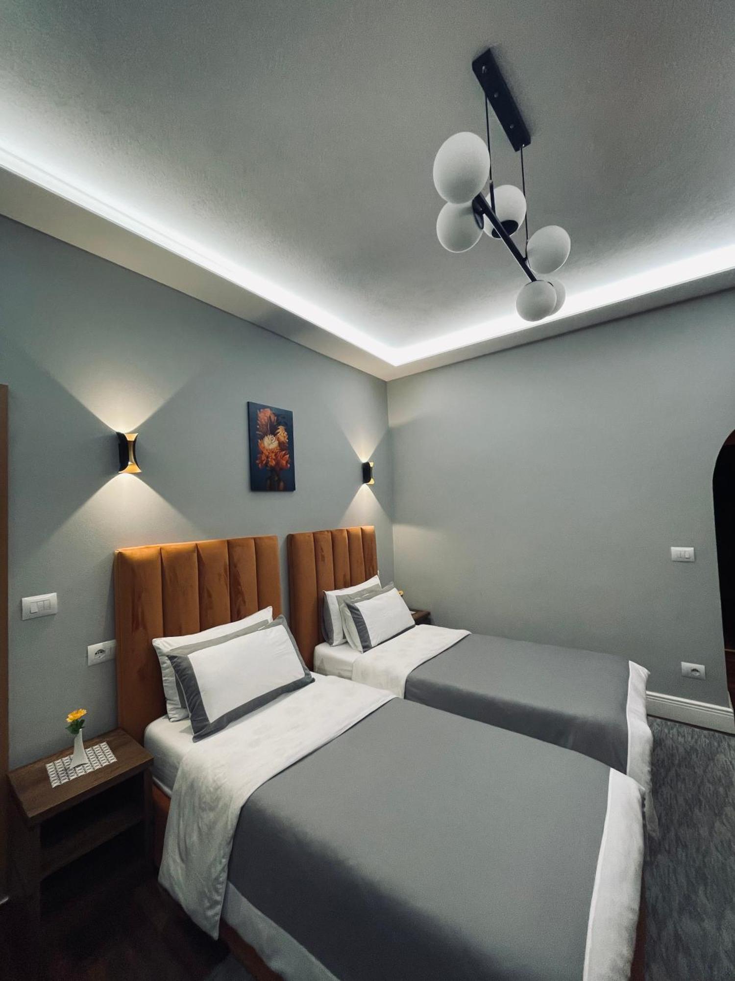 Garden Boutique Hotel Elbasan Eksteriør billede
