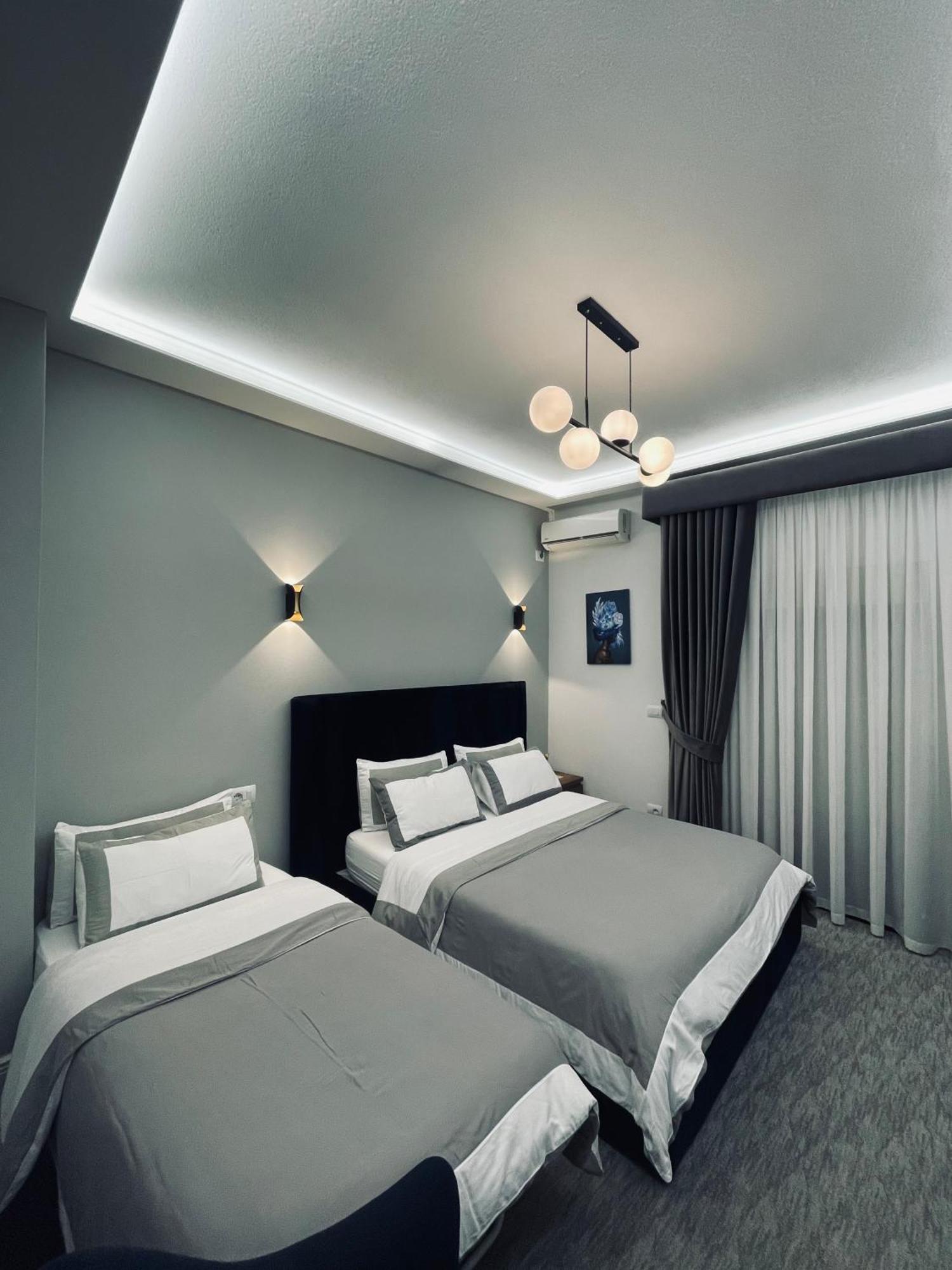 Garden Boutique Hotel Elbasan Eksteriør billede