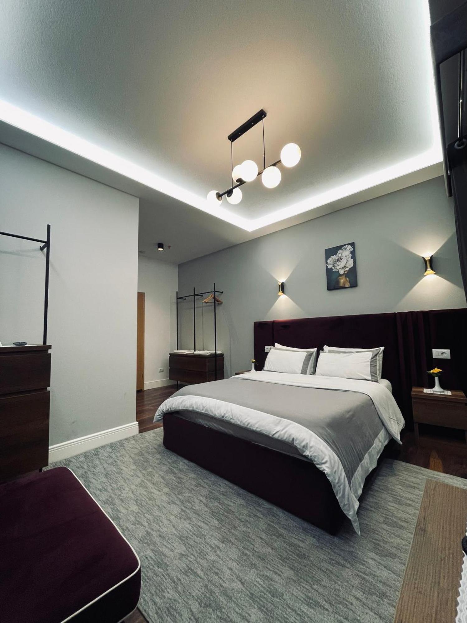 Garden Boutique Hotel Elbasan Eksteriør billede